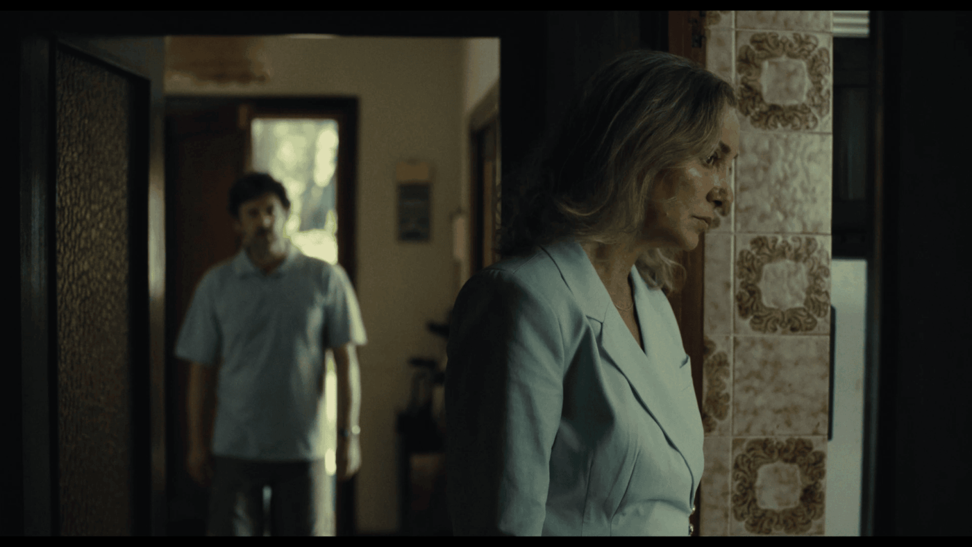 Fotograma de 'A la cara'. Interpretada por Manolo Solo y Sonia Almarcha.